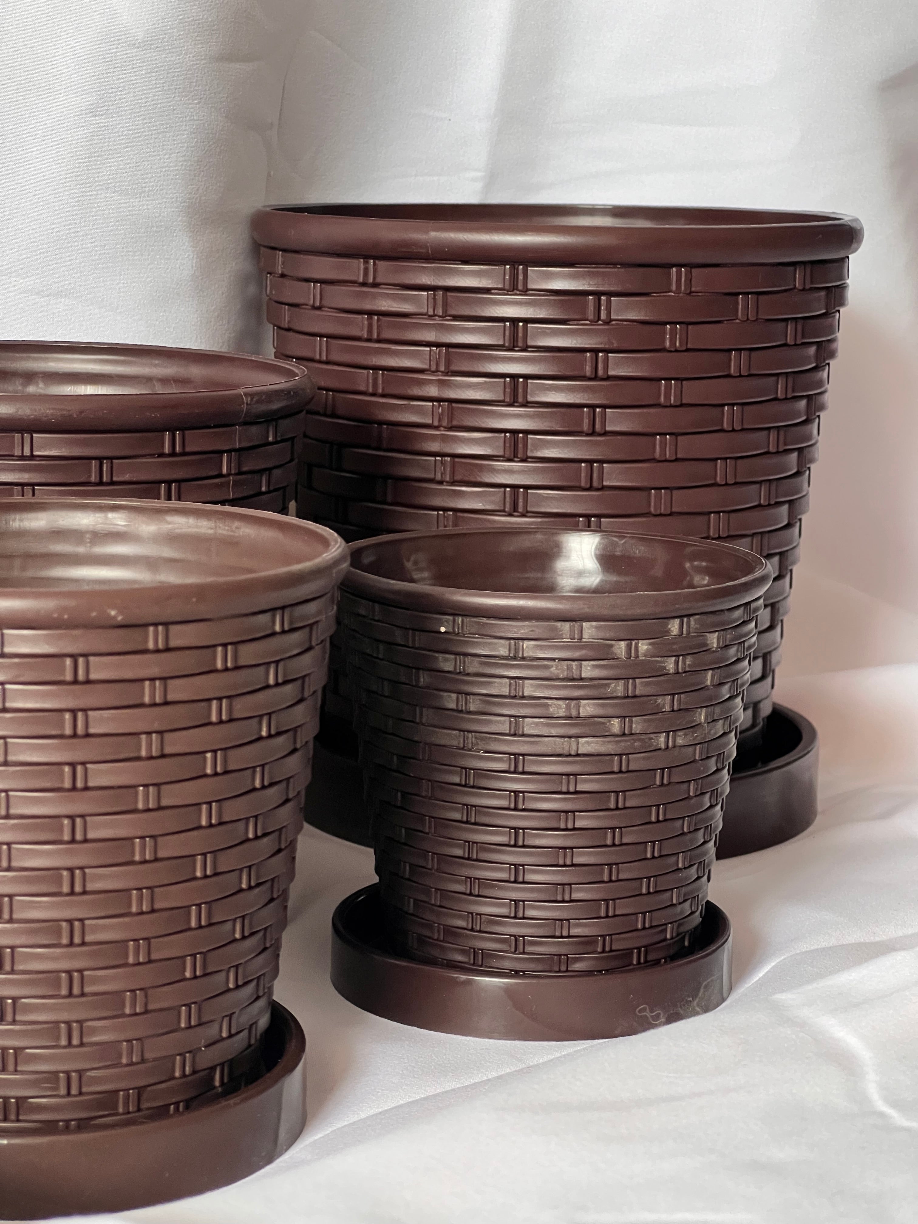 Outdoor/Indoor Plant Pots, Set Of 4 Modern Plant Pot With Saucer & Drainage Holes